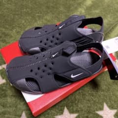 NIKE ナイキ サンダルのサムネイル