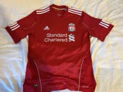 2010-11シーズン リバプールFC ホームユニフォーム ジェラード8 - メルカリ