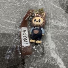 ラブブ　キーホルダー　新品
