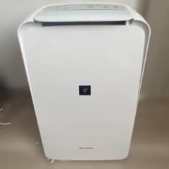 SHARP 除湿機 型番CV-P71-W - メルカリ