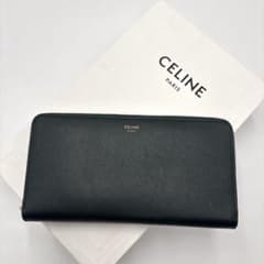 ✨美品✨　CELINE 長財布　ラージジップドウォレット　ファスナー　グリーン