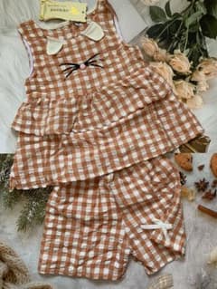 新品　赤ちゃん服のサムネイル
