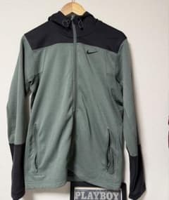 Nike Therma-Fit フリースジャケット Lのサムネイル