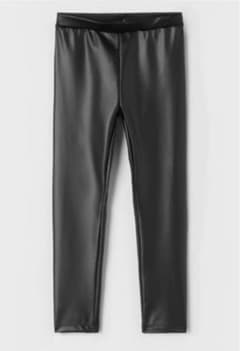 ZARA ラバー加工レギンス レザーレギンスのサムネイル
