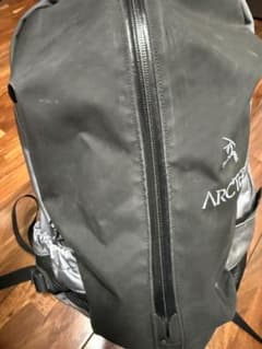 最終価格 ARC'TERYX × BEAMS アロー 16 グレー 廃盤のサムネイル