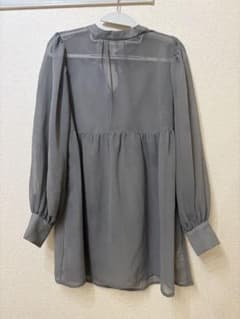 Shel'tter シアー チュニック ブラウス グレーのサムネイル