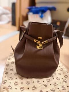 MCM ブラウン レザー ハンドバッグのサムネイル