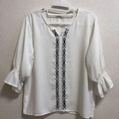 シフォンブラウスのサムネイル