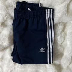 adidas ズボンのサムネイル