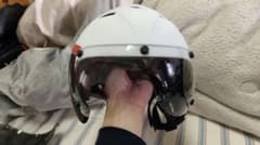 自転車用 エアロ（空力）ヘルメット（磁気レンズ付き）のサムネイル