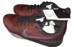 NIKE KB MENTALITY 2 驚異の超軽量片足261g! 希少な新品!のサムネイル