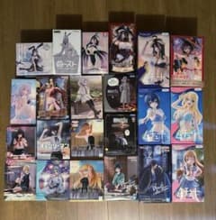 大人気美少女フィギュア　22点まとめ売り　フリーレン　いちご100% NIKKE