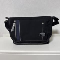 MOUSTACHE ショルダーバッグのサムネイル