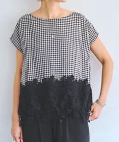 美品 BEARDSLEY 裾レースブラウス ギンガムチェック ブラック - メルカリ