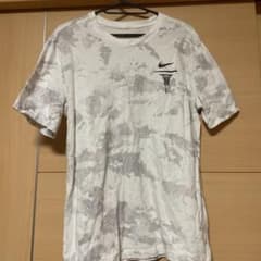 Tシャツのサムネイル