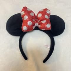 ディズニー　カチューシャ（スパンコール付き）のサムネイル