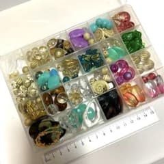 アクリルビーズまとめ売り✨在庫処分SALE♡数・色ランダムです♡のサムネイル