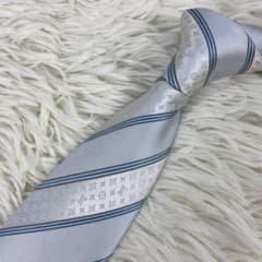 LOUIS VUITTON ブルー 水色 レジメンタル ストライプ ネクタイ - メルカリ