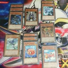 ヒーローデッキのサムネイル