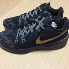 NIKE ナイキ バッシュのサムネイル