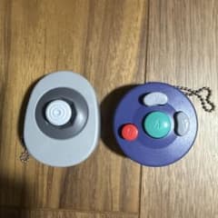 任天堂 ゲームキューブ ミニチュア キーホルダー 2種セットのサムネイル