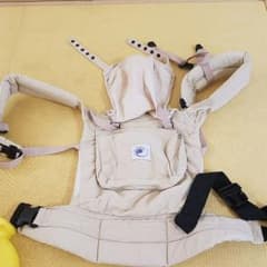 エルゴ 抱っこ紐のサムネイル