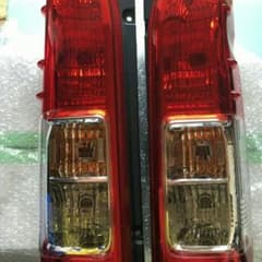 ハイエース☆純正テールのサムネイル