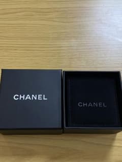CHANEL シャネル 空箱のサムネイル