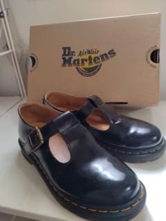 Dr. Martens 黒 POLLY Tストラップ　24.0 Dr. Martens 黒 POLLY Tストラップ 24.0 - メルカリ