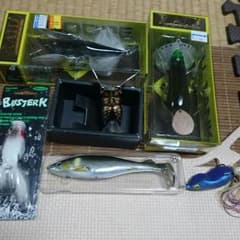 人気トップルアー5つと、スイムベイト！セット売り。10日まで販売します。のサムネイル