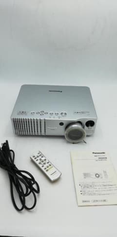 『 現状品 』TH-AE700 パナソニック 液晶プロジェクターのサムネイル