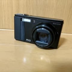 ジャンク品】RICOH R10 コンパクトデジカメ 動作未確認 - メルカリ
