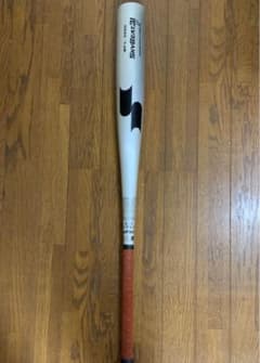 中学硬式野球バット　早い者勝ちのサムネイル