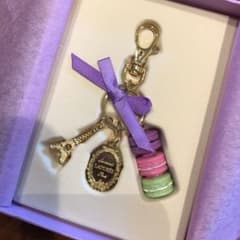Les secrets LADUREE マカロンキーホルダーのサムネイル