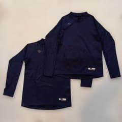 【2着セット】DESCENTE 長袖アンダーシャツ 160 ネイビーのサムネイル