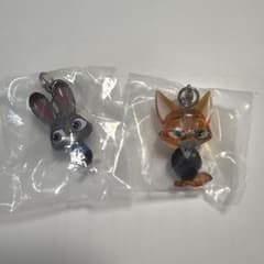 ま*ぃ様 ズートピア ジュディ ニック キーホルダー 2種セットのサムネイル