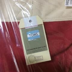 TOMS バッグのサムネイル