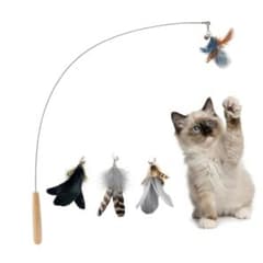 猫じゃらし 猫おもちゃ 鈴付き 釣り竿 上質な天然木ハンドル 羽4個付きのサムネイル