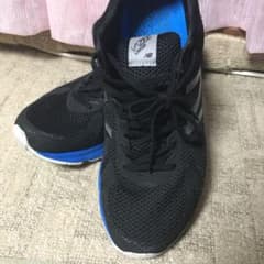 ニューバランス　VAZEE URGE　黒/青　US10.5(28.5cm)のサムネイル