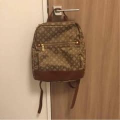 ラシット✳︎シンプルバックパック✳︎新品のサムネイル