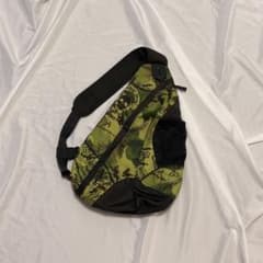 00s GAP shoulder bag スリングバッグ 迷彩 00s GAP shoulder bag スリングバッグ 迷彩 - メルカリ
