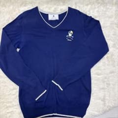 マークアンドロナ Vネックセーター スカル バックロゴ 長袖 ブルー