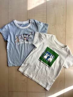 Uniqlo ミッキーとミッフィーのTシャツ2枚セット、90のサムネイル