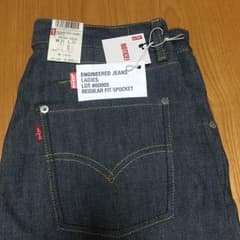 リーバイス新品のサムネイル