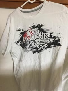 ナイキ エアジョーダン Tシャツのサムネイル