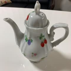 陶器ローズ　ティーポットのサムネイル