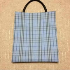 値下げ 美品 バーバリー トートバックのサムネイル