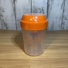カーブスプロテイン2個プラスシェイカー カーブス プロテインシェイカー 2個セット - メルカリ