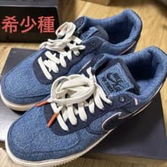 Nike Air Force 1 07 PRMのサムネイル