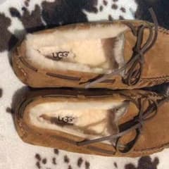 UGG女性靴のサムネイル